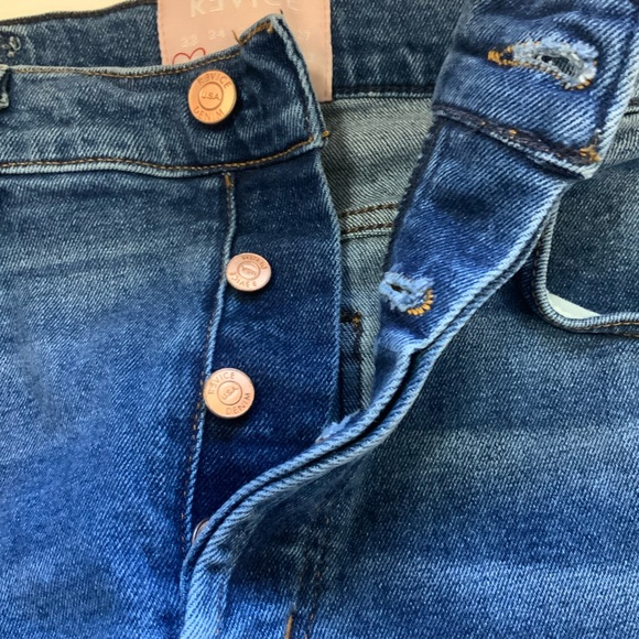 Revice High Rise Button Fly Medium Wash Jeans sz 28 Like New - Picture 6 of 7